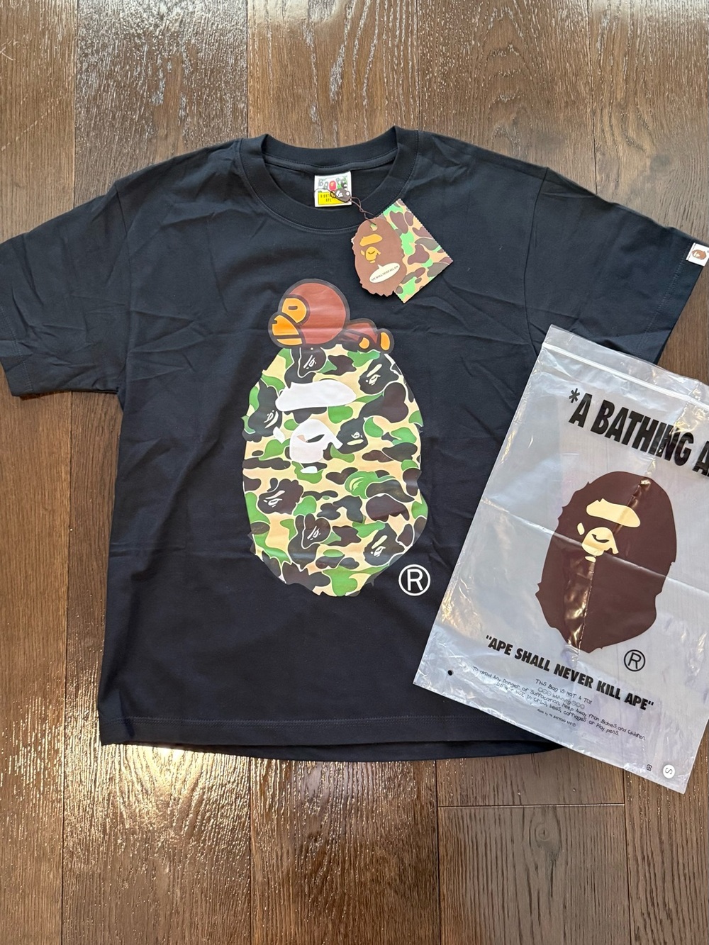 Black BAPE Camo Ape Tee ( Green ) SIZE M